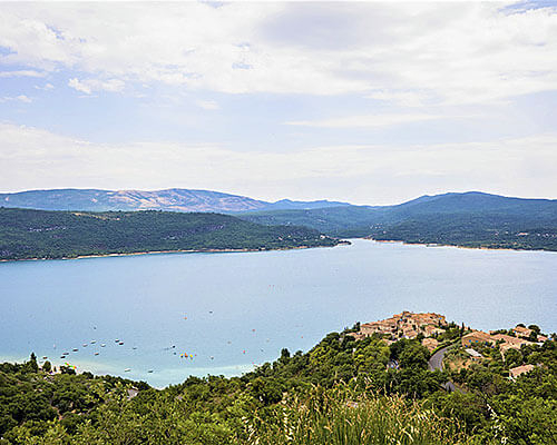 camping gorges du verdon avec piscine aquagym
