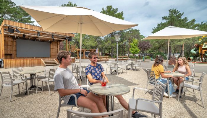 Camping La Farigoulette Ciela Village restaurant Saint-Laurent-Du-Verdon