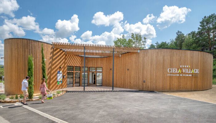 camping pres de quinson