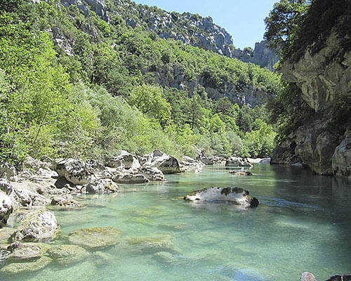 Camping St-Laurent-du-Verdon Ciela Village La Farigoulette Sentier Martel